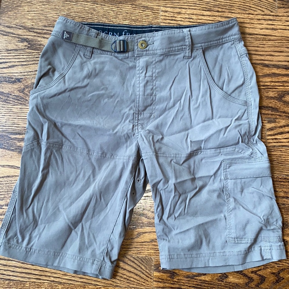Mens Prana 10 inch shorts.  Khaki green grey size 30